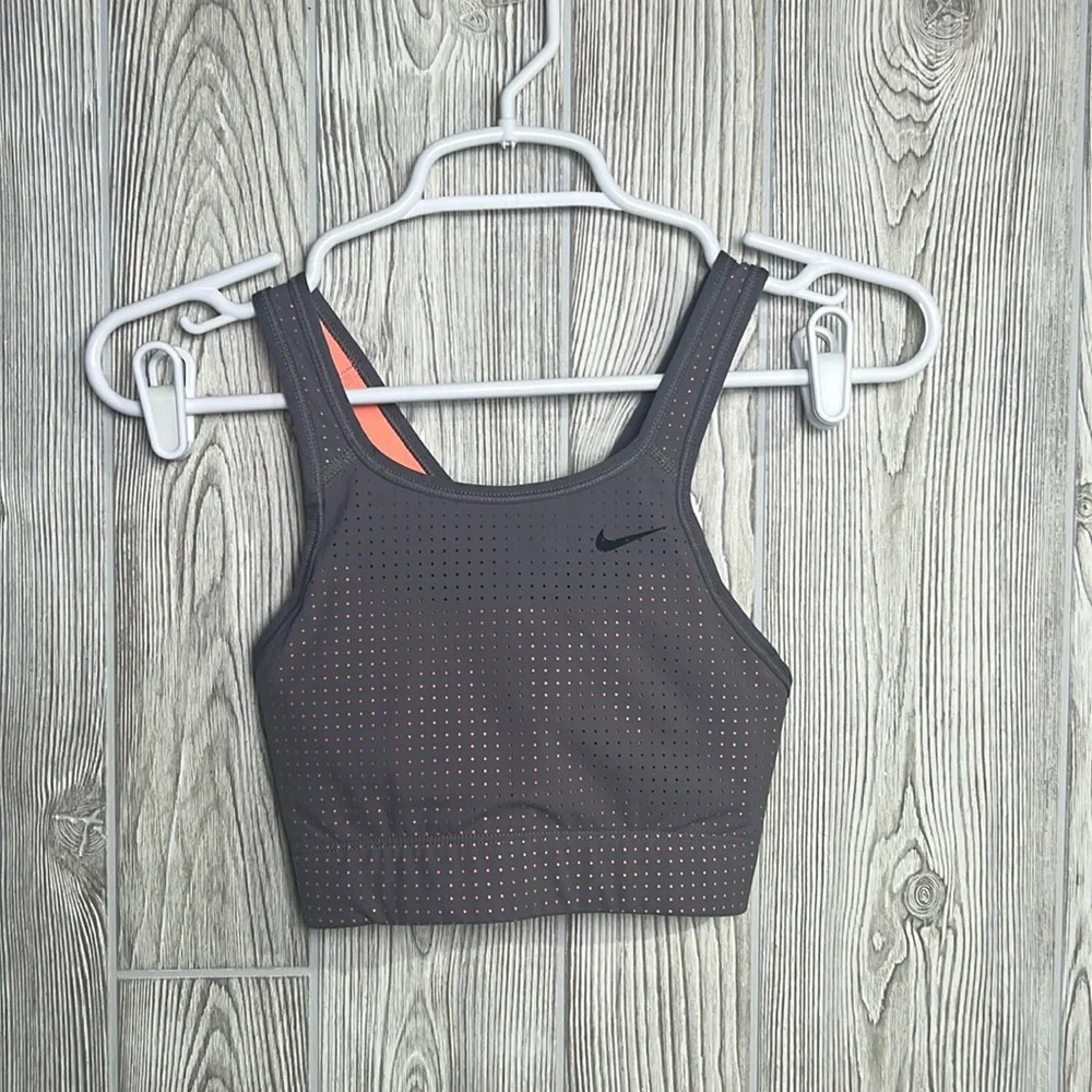 Nike Dri Fit XS Sports Bra Gray/Coral Criss-Cross Back Laser Cut